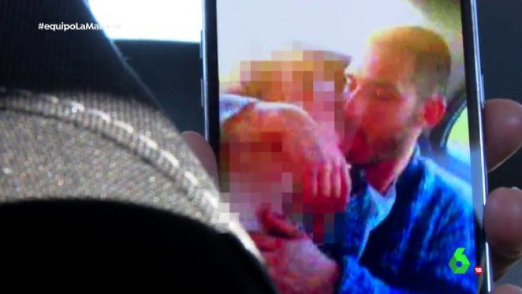 Tocamientos en el coche a la joven inconsciente