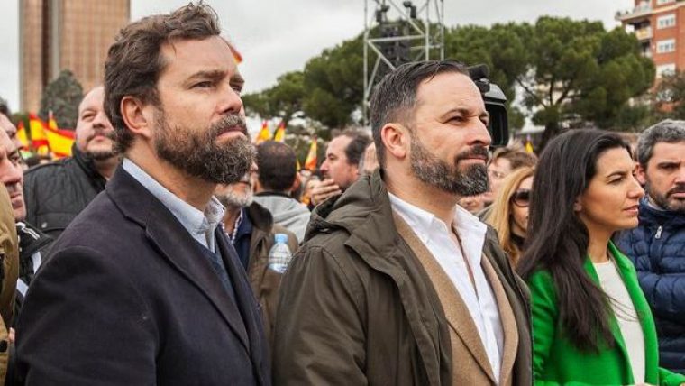 Espinosa de los Monteros, Santiago Abascal i Rocio Monasterio