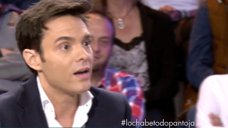 Antonio Rossi preguntant-li a Chabelita sobre l'episodi de la clÃ­nica de salut