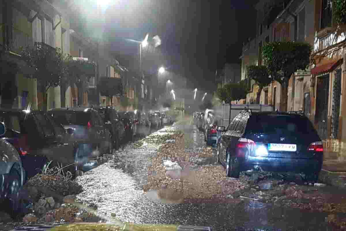 Destrosses a causa de la pluja en Cullera, en la Ribera (València)