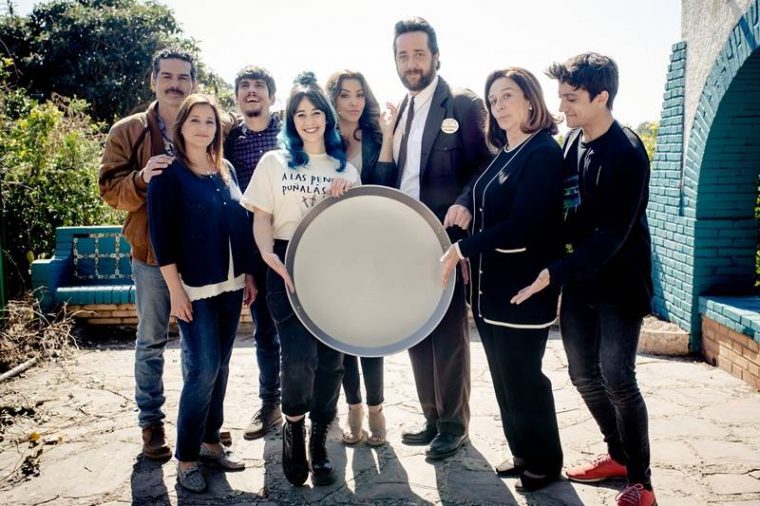 Imatge dels actors i actrius de la sèrie 'Diumenge, paella' d'À Punt