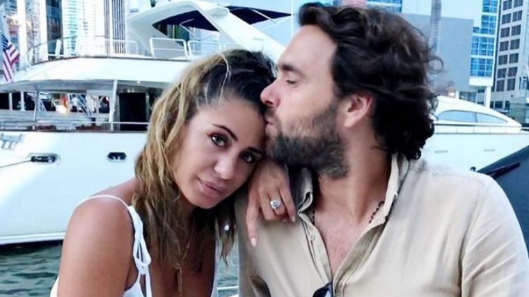 Elena Tablada té el suport del seu marit, Javier UngrÃa