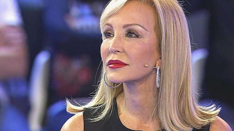 Carmen Lomana consiguiÃ³ ganar un premio aunque la tuvieron que avisar porque no se habÃ­a enterado.