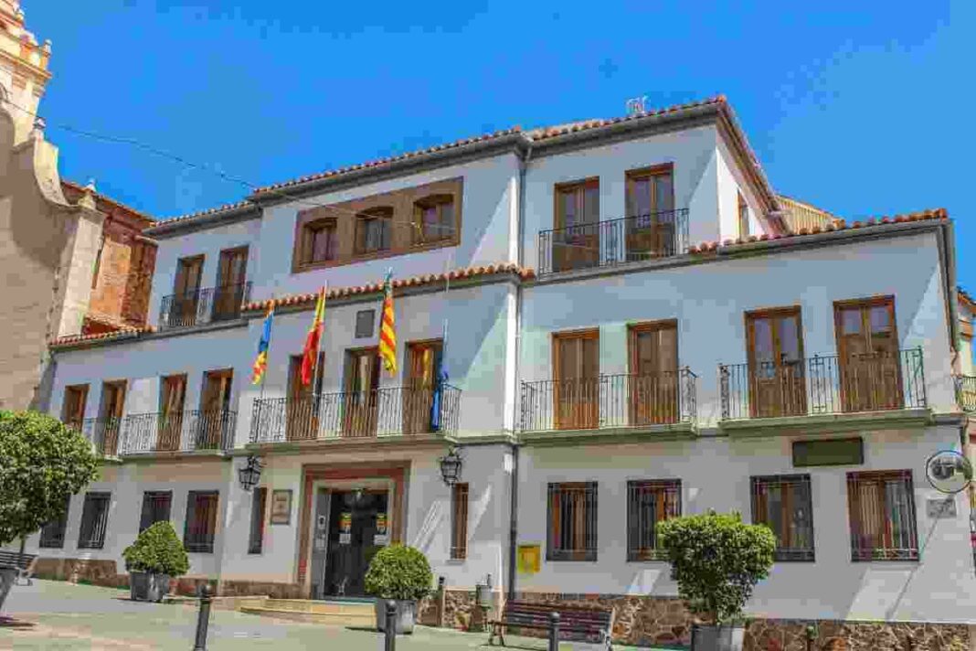El municipi dubta de les dades de Sanitat. «Som molts més afectats per Covid-19»