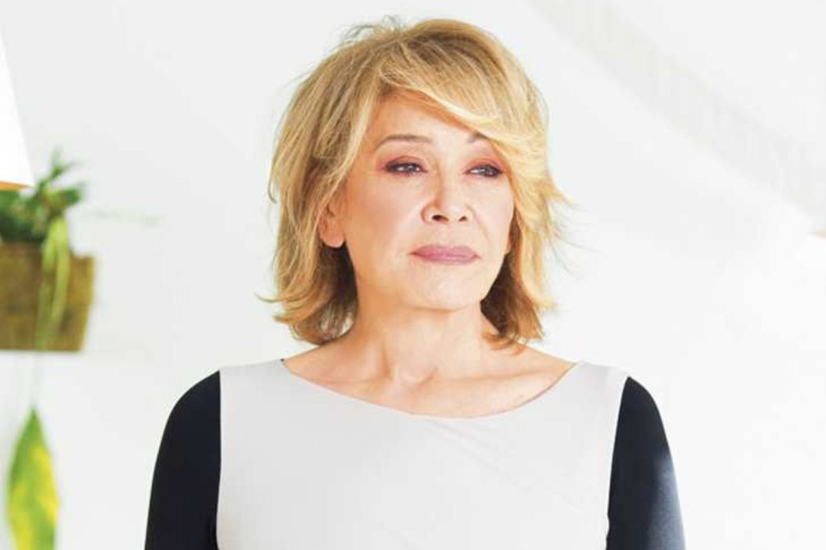 Imatge de Mila XimÃ©nez en una sessiÃ³ de fotos per una revista
