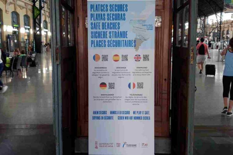 Imatge del cartell de la campanya 'Platges Segures'