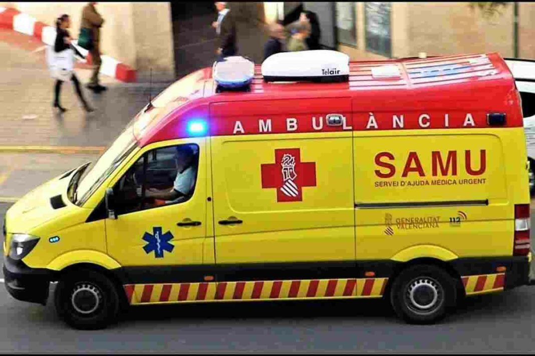 L'ambulància va arribar tard i sense metge